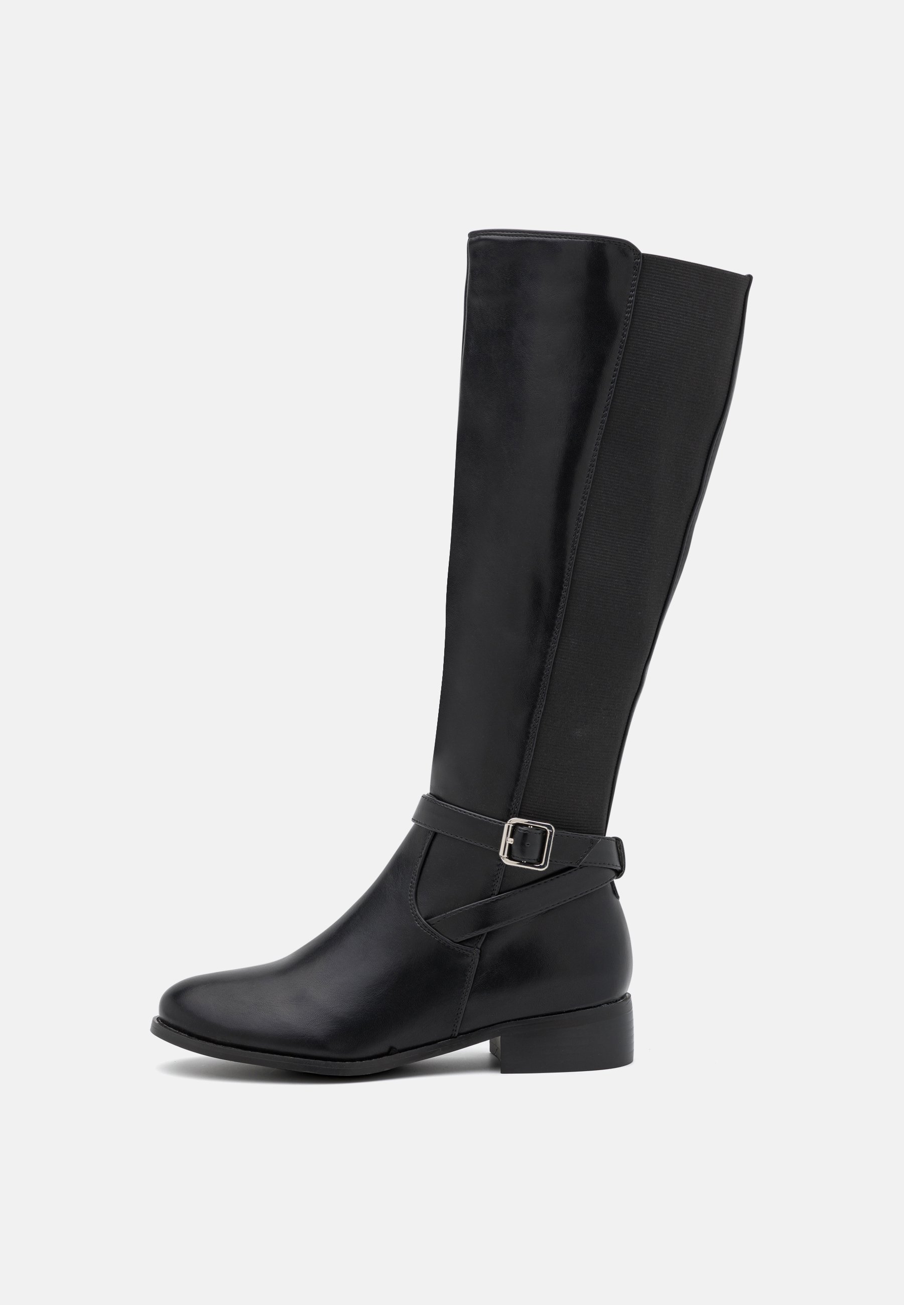 leela grand moto boot