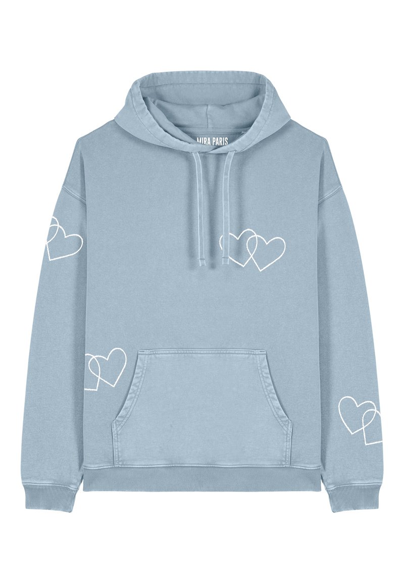 Svetlo modra kapuca iz bombaža. Ima bele srčne grafike spredaj in na rokavih, sprednji žep in kapuco z vrvico.