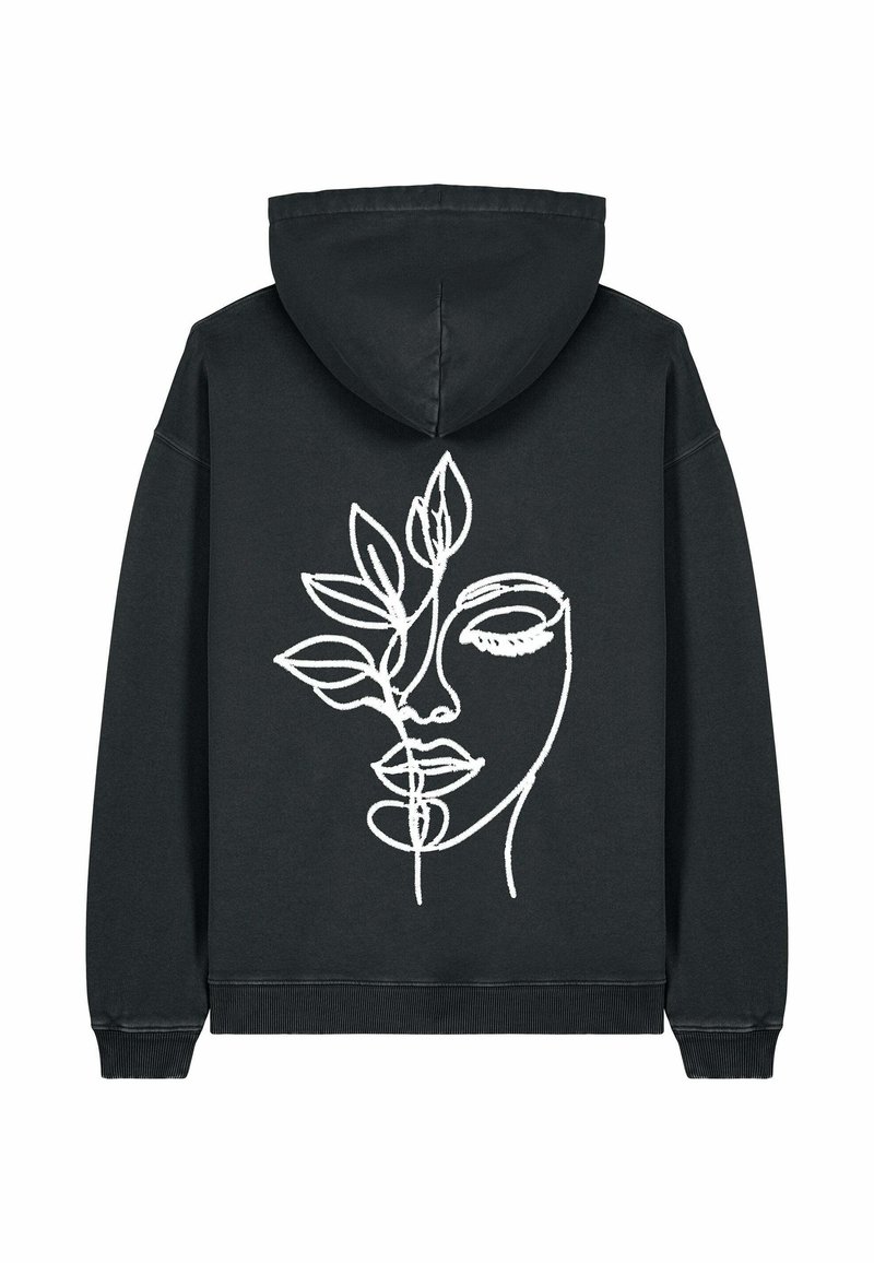 Hanorac negru cu un design din linie albă reprezentând un față intercalată cu frunze, pe spate. Material moale și croială standard.