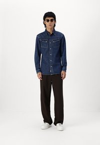 Jack & Jones JJIRENO JJSHIRT  niebieski denim