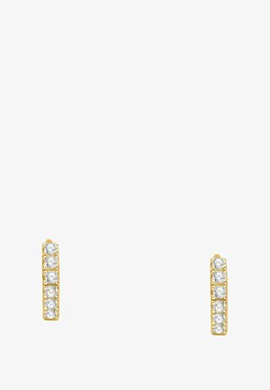 Boucles d'oreilles en or en forme de créole avec une rangée de six pierres précieuses transparentes, dotées d'un design élégant qui met en valeur une finition polie et une texture lisse.