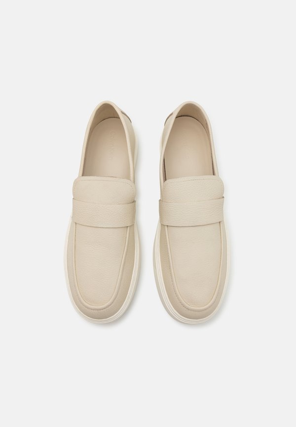 Trainers - turtle dove2