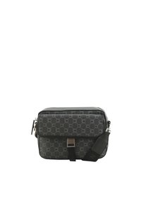Borsa a tracolla nera a motivo con accessori in argento, chiusura con zip, tracolla regolabile e una patta anteriore con un design geometrico.