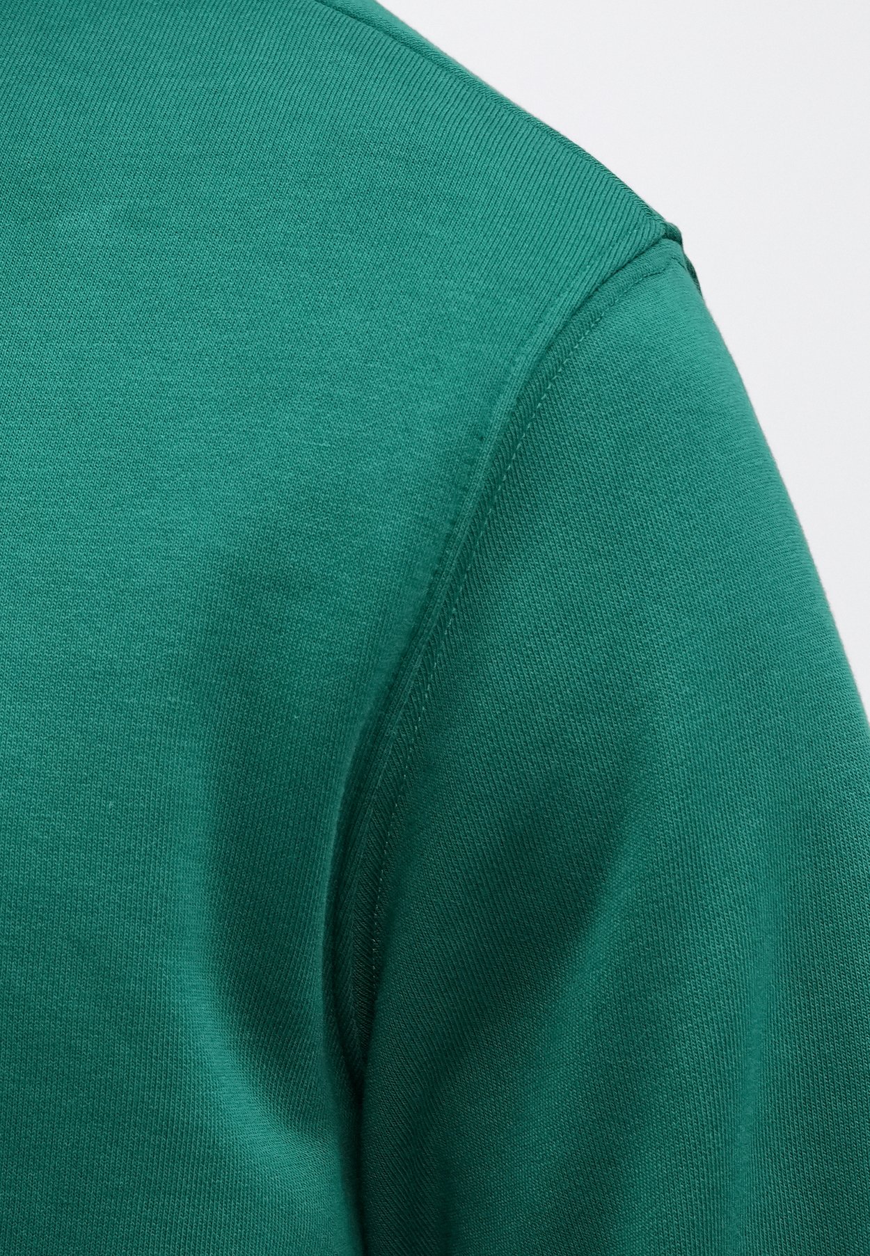 SHIELD C NECK
