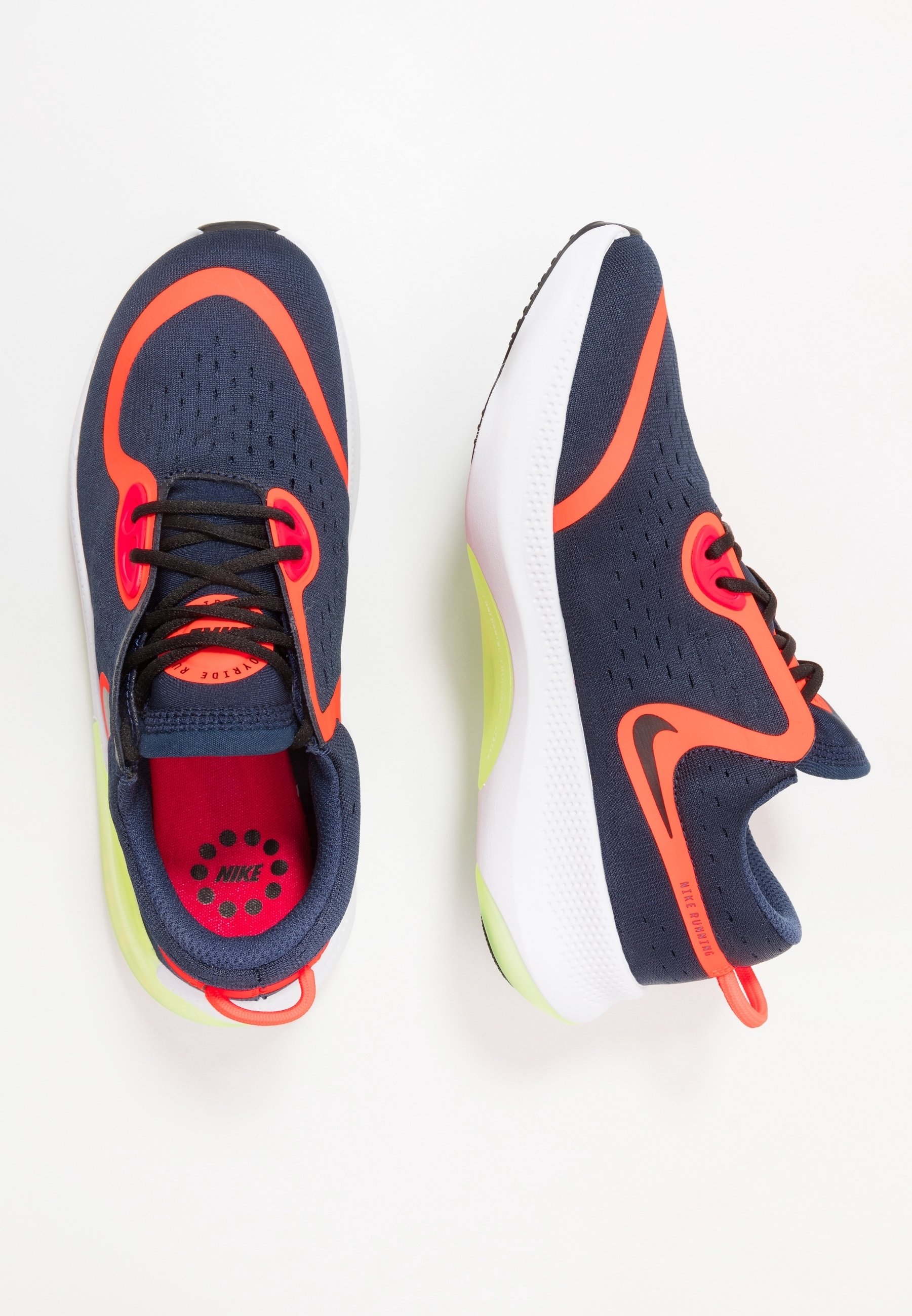 womens flyknit epic react