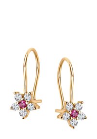 Złote kolczyki w kształcie kwiatu z pięcioma kryształowymi płatkami i centralnym różowym kamieniem. Posiadają delikatny wzór z haczykiem, zapewniający bezpieczne noszenie.