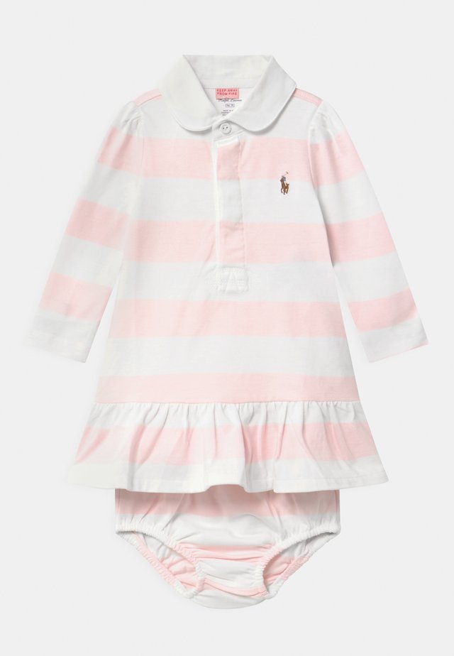 RUGBY SET - Robe en jersey - delicate pink/white
