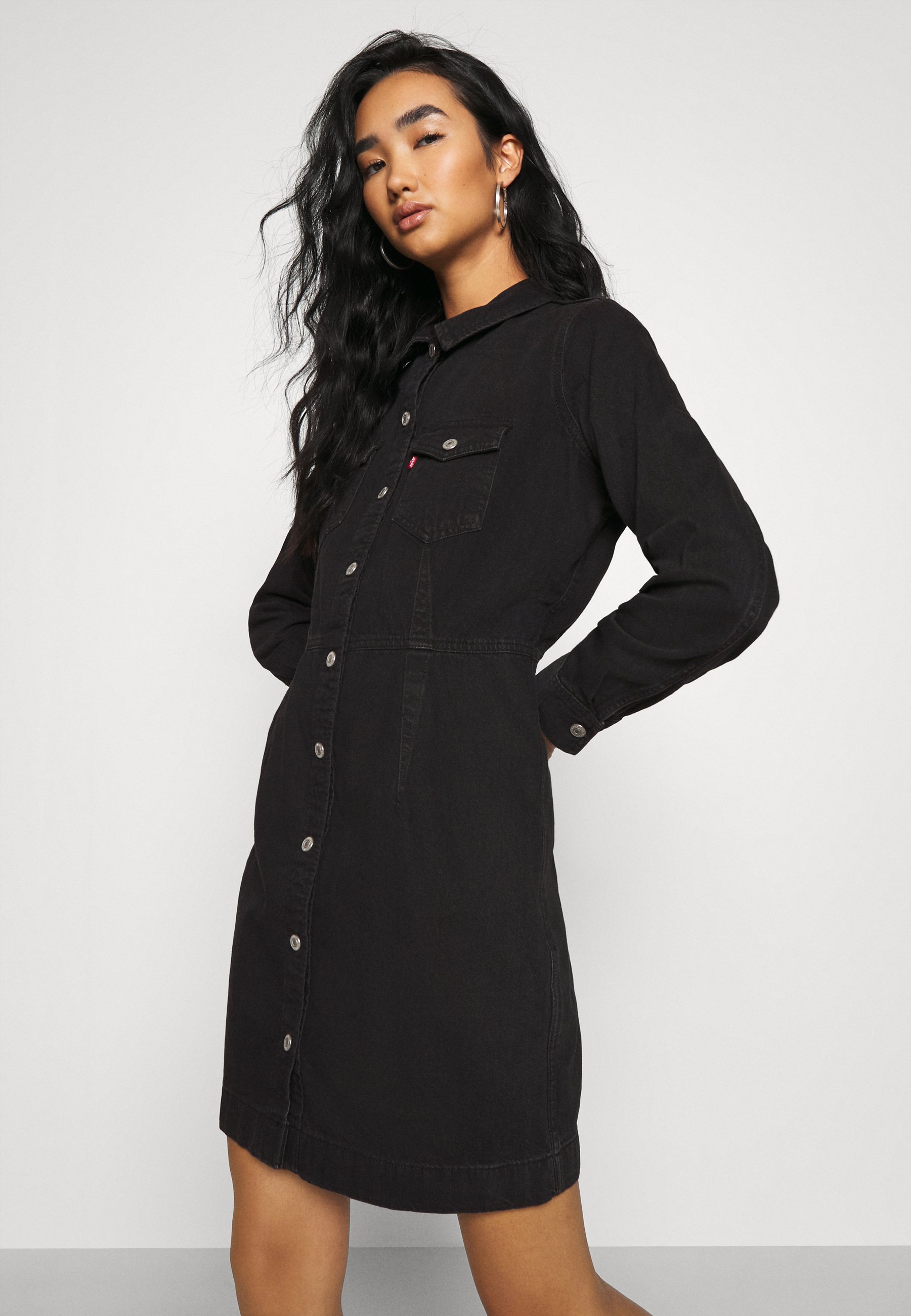 Levi's® ELLIE DRESS - Robe en jean - black book/denim noir - ZALANDO.FR
