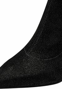 Tamaris Kotníková obuv - black struct