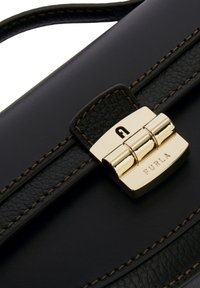 Furla CLUB 2 MINI  L - Taška s příčným popruhem - nero
