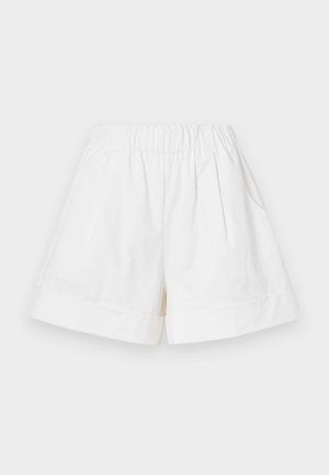 Bílé bavlněné šortky s elastickým pasem, dvěma bočními kapsami a ohrnutými manžetami. Plisovaný design dodává texturu a rozměr.