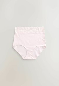 Sous-vêtements féminins taille haute rose clair avec bordure en dentelle à la ceinture, conçus pour une couverture complète et un confort optimal.