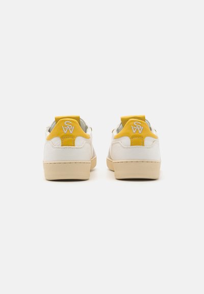 Stuart Weitzman DERBY - Treniņu apavi - light grey/white/yellow