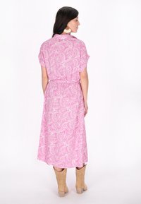 usha Rochie tip cămașă - pink white