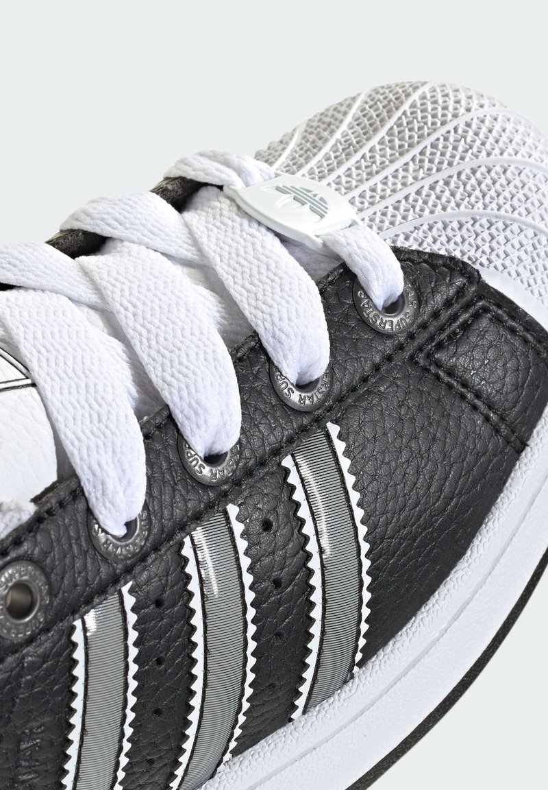 adidas Originals SUPERSTAR - Trainers - core black/matte silver/cloud white/black  - Zalando.co.uk