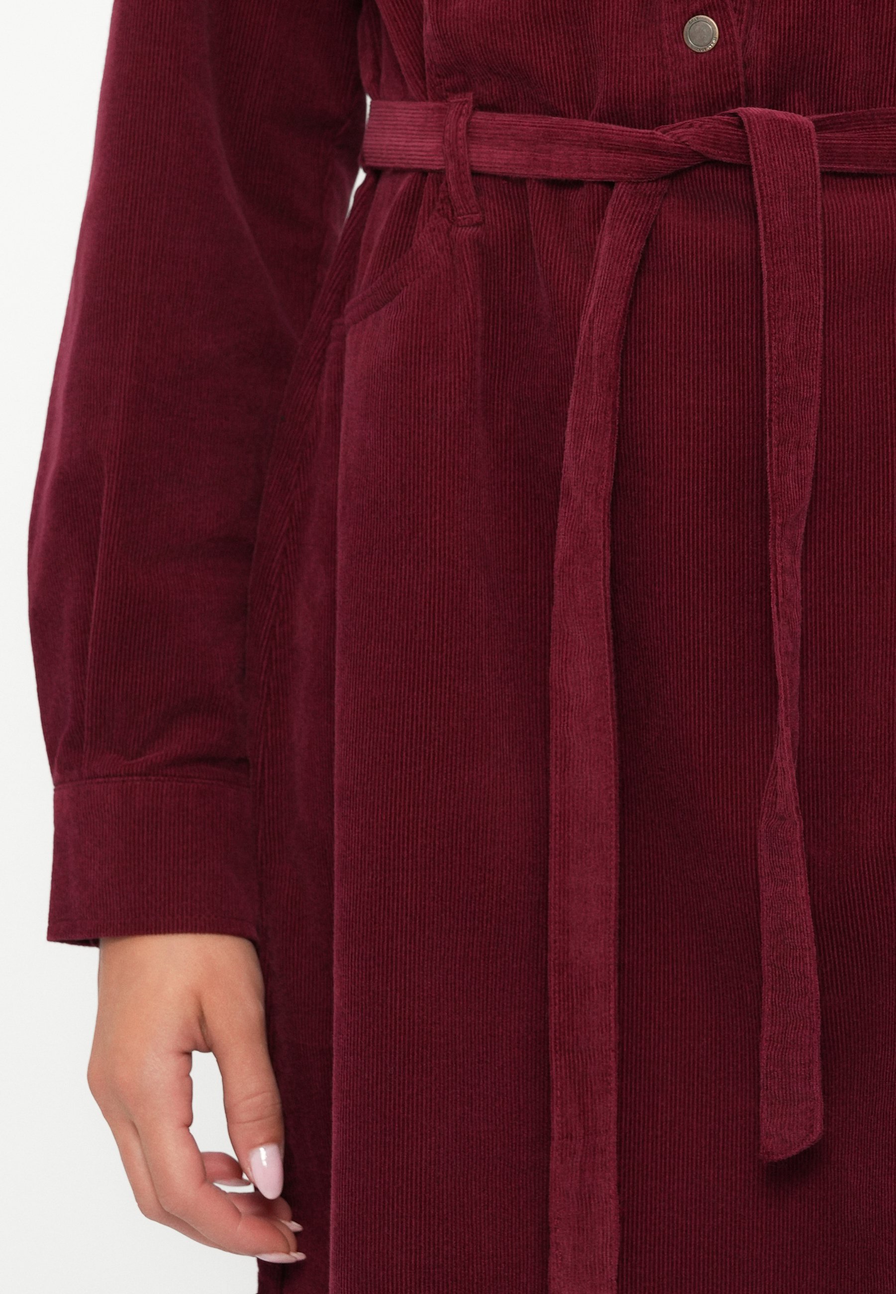 ONLY Onlnessa Abito Corto In Tessuto A Coste – Maniche Lunghe, Collo Camicia, Vestibilità Normale