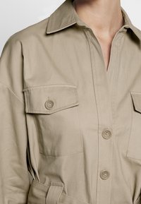 Nly by Nelly Freizeitkleid - beige