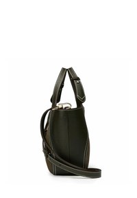 Borsa a tracolla nera in pelle con finitura texturizzata e dettagli in suede marrone. Presenta una maniglia corta, una tracolla regolabile e dettagli in cucitura bianca.
