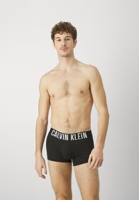 Calvin Klein Underwear TRUNK 3 PACK INTENSE POWER COTTON - Apakšbikses - black/pompeian red/grey sky