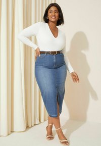 Curves Like These REGULAR FIT - Džinsa auduma svārki - blue