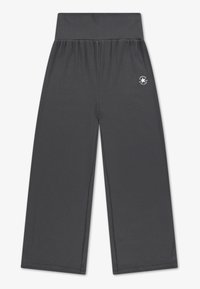 Γκρι παντελόνι με φαρδιά μπατζάκια και ελαστική μέση, κατασκευασμένο από απαλό ύφασμα. Διαθέτει μικρό λευκό λογότυπο στο πάνω αριστερό μέρος.