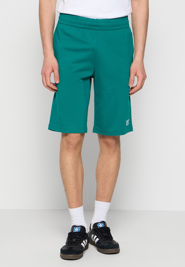 EA7 Emporio Armani Shorts groen EA7 Emporio Armani Shorts groen