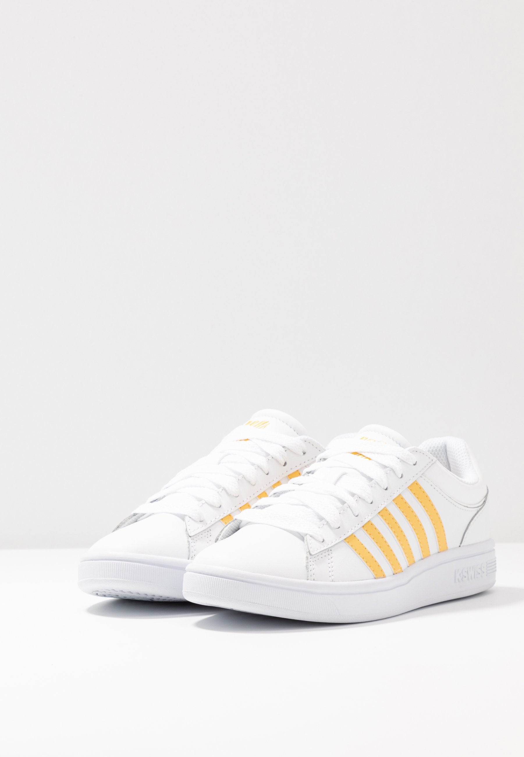 K SWISS COURT WINSTON Joggesko whiteyarrow Zalando.no K SWISS COURT WINSTON Joggesko whiteyarrow Zalando.no