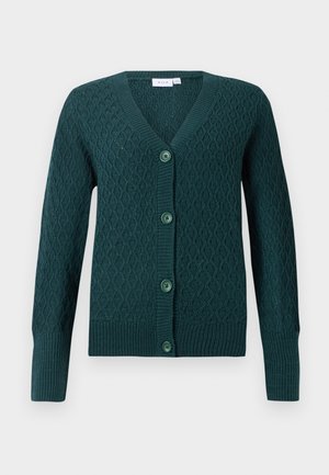 Cárdigan verde oscuro con un patrón de diamantes texturizados, con escote en V y seis botones a juego. Cuenta con puños y dobladillo acanalados.