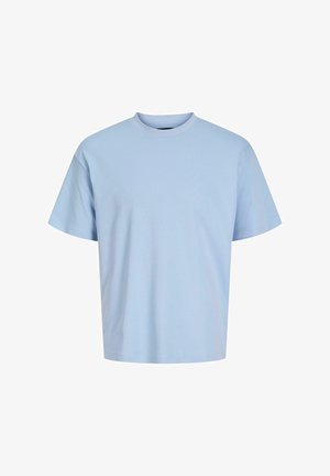 Tricou cu mânecă scurtă, albastru deschis, decolteu rotund, cu croială lejeră, prezentat pe un fundal alb.