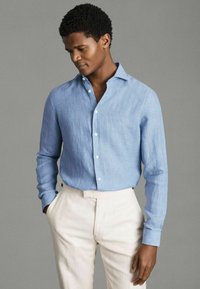 Reiss REGULAR FIT - RUBAN BUTTON THROUGH  - Hemd - sky blue