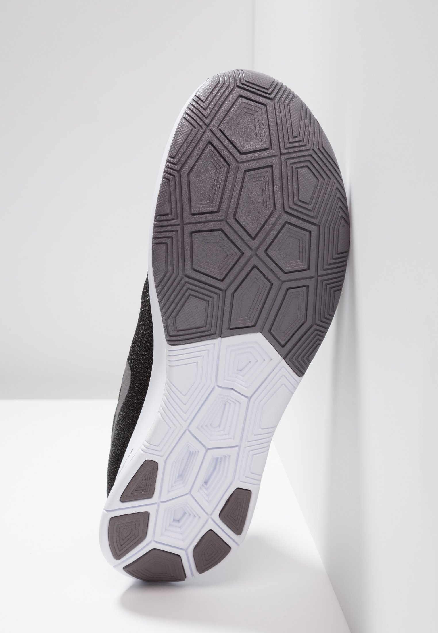 Nike Performance ZOOM FLY FK - Hardloopschoenen neutraal -  black/gunsmoke/white/Zwart - Zalando.be
