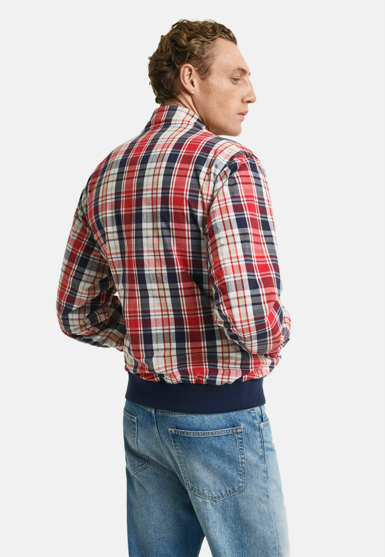 REVERSIBLE