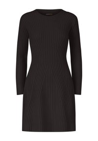 Robe en maille côtelée noire avec manches longues, encolure ronde et détails de coutures verticales créant un motif texturé sur toute la surface.