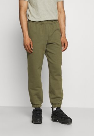 BASICS UNISEX - Pantaloni sportivi - olive cargo
