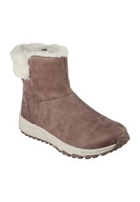 Braune Wildleder-Stiefelette mit einem Kunstfellkragen, strukturiertem Obermaterial, runder Zehenpartie und einer gepolsterten weißen Zwischensohle mit einer gemusterten Gummisohle.