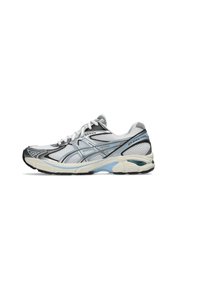 Trainers - white pure silver