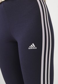 adidas Sportswear ESSENTIALS 3 STRIPES HIGH WAISTED - Pajkice - legend ink/white
