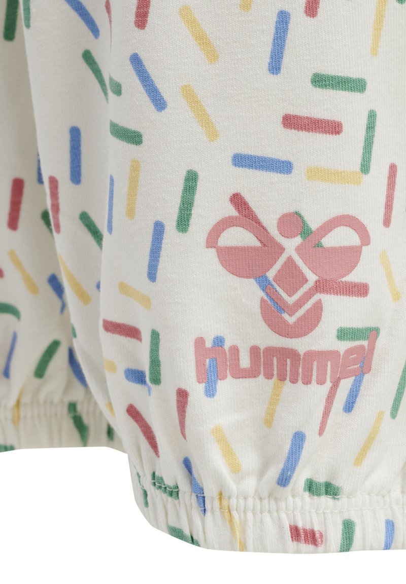 Kinder Shirts | Hummel HMLAURORA Shorts marshmallow/offwhite - WT05445 Kinder Shirts | Hummel HMLAURORA Shorts marshmallow/offwhite - WT05445