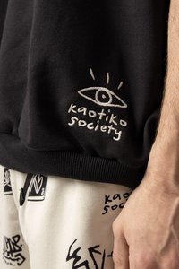 Kaotiko URBAN BOY OVERSIZE UNISEX - Nyomott mintás póló - black