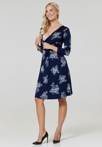 Unselected, dark blue off-white