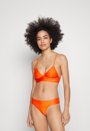 ONLY ONLBOBBY LIFE 2 PACK - Πάνω μέρος μπικίνι - cherry tomato/black