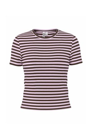 Rövid ujjú, bordázott kötött ing vízszintes rózsaszín és sötétbarna csíkokkal, kerek nyakkivágással.