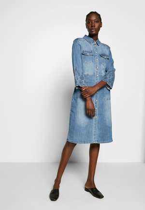 ROSITA DRESS - Spijkerjurk - light blue denim