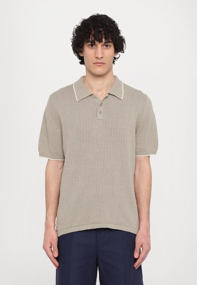 Filippa K Poloshirt - moss grey