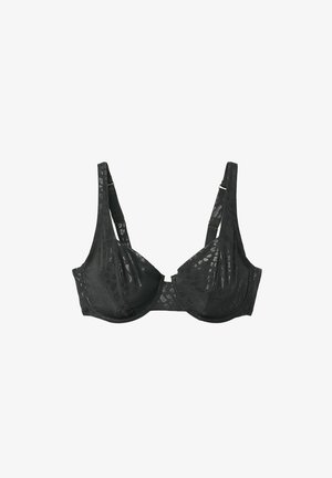 Terranova, - Góra od bikini