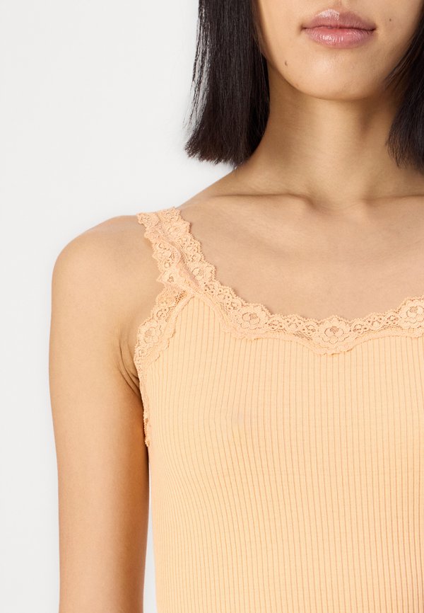 BABETTE DEEP BACK - Top - peach fuzz3