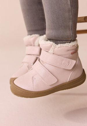 Next REGULAR FIT - WATERPROOF TOUCH FASTENING - Babacipők - pink