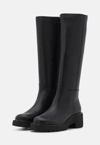 Black knee-high boots made of smooth leather, featuring a block heel, rounded toe, and a side zipper for easy wear.