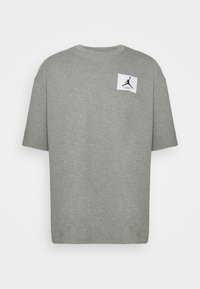 Unselected, carbon heather
