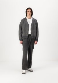 Jack & Jones PREMIUM JORWINTER CROPPED  - Kardigán - dark grey